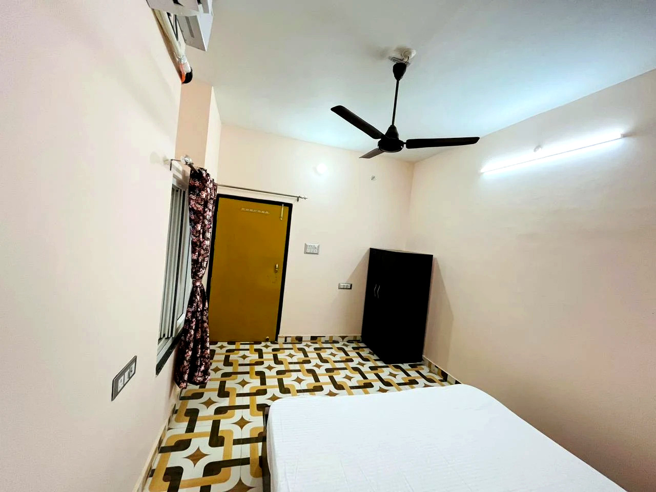 Standard Room interior